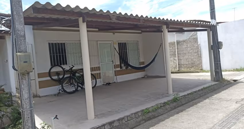 Casa 2/4, 1 banheiro | cond. res. grand jardim dos pinheiros | próximo ao novo shopping!