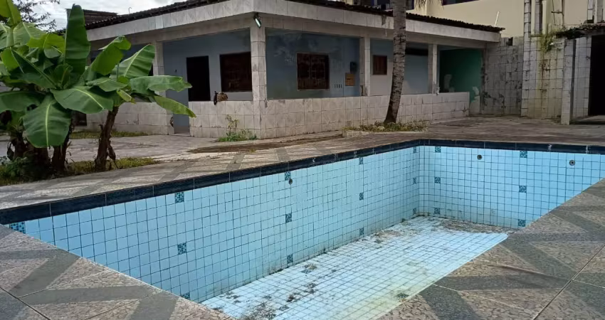 Casa no village 2/4, 1 suíte, piscina próximo ao shopping pátio