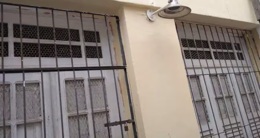 Casa com 1 quarto à venda no Dois de Julho, Salvador 