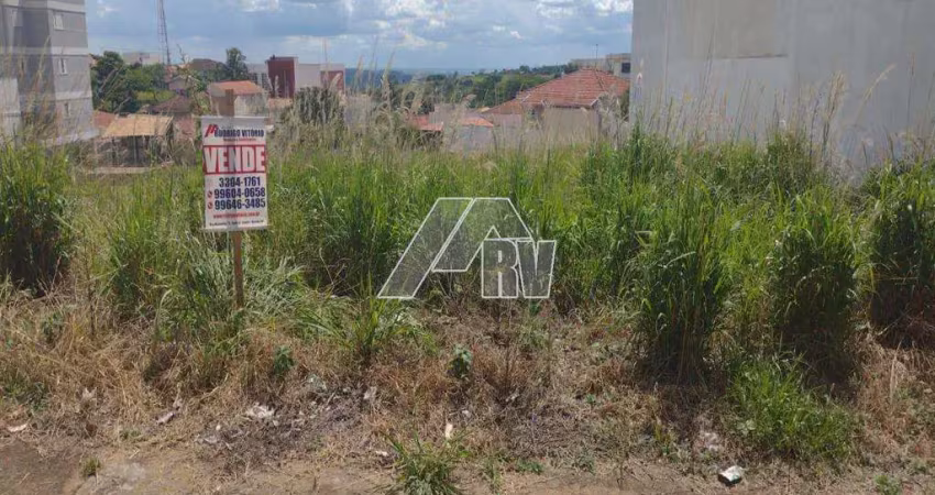 Terreno à venda na Rua Maranhão, Jardim Aquárius, Marília
