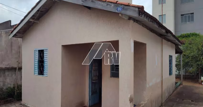 Casa com 2 quartos à venda na Rua Maranhão, Vila Real, Marília
