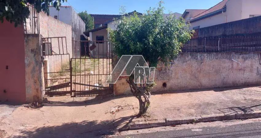 Casa à venda na Rua Maranhão, Palmital, Marília