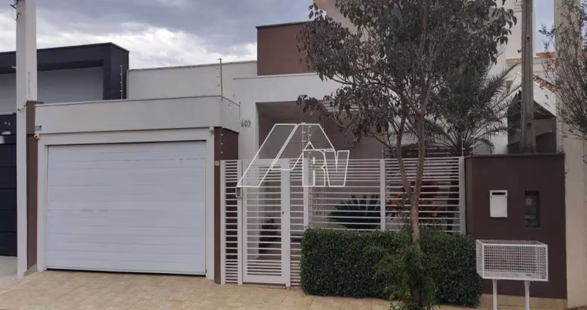 Casa à venda na Rua Maranhão, Jardim Maria Izabel, Marília