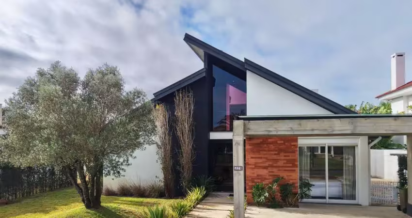 Casa em condomínio fechado com 4 quartos à venda na Estrada do Mar, KM 25, Remanso, Xangri-Lá