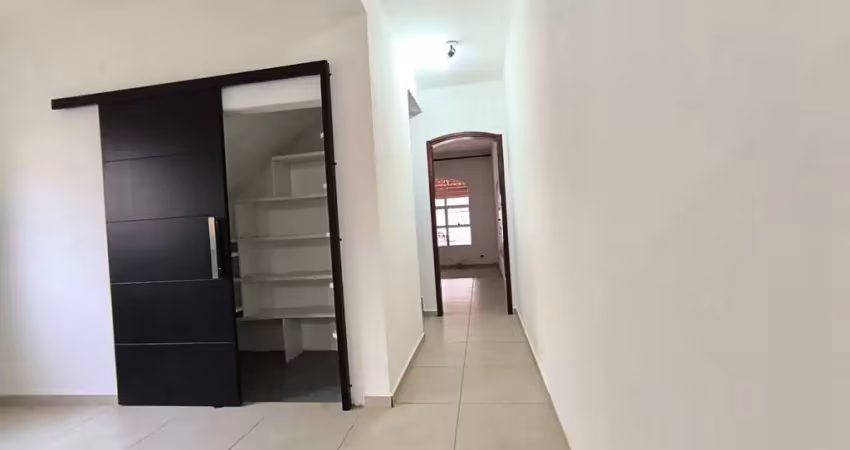 Casa com 3 quartos à venda na Rua Roque Pensa Pereira, 28, Jardim Maria Antônia Prado, Sorocaba