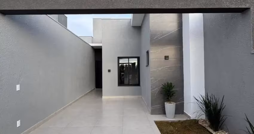 Vende-se casa localizada na região do jardim coopagro, toledo - pr em fase de construção   imagens semelhantes  com o mesmo projeto estrutura