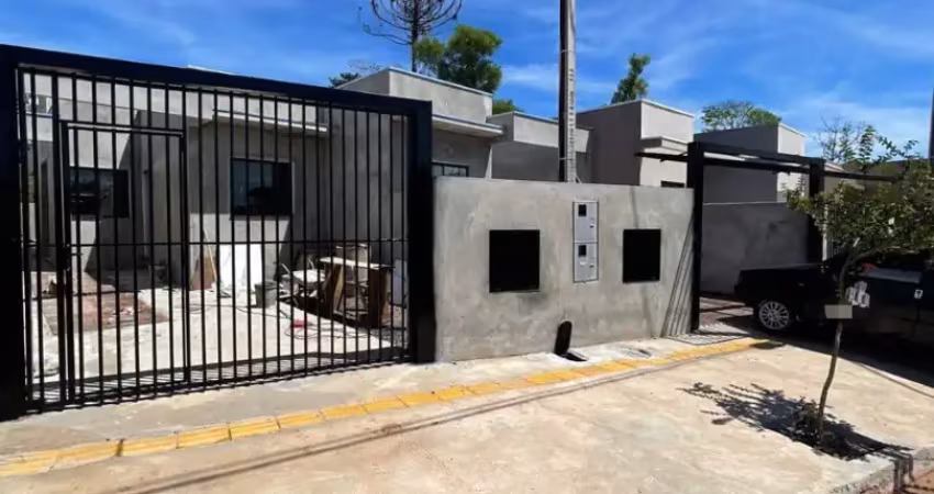 Vende-se casa na região da vila pioneira – casa com sobra de terreno!