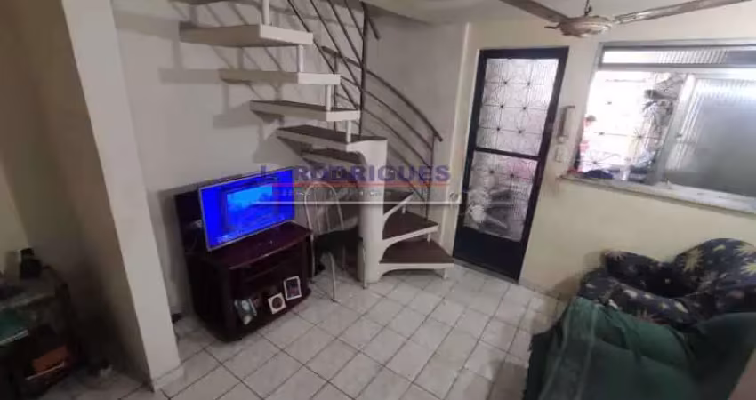 Casa com 2 quartos à venda na Rua Virgem Peregrina, Piedade, Rio de Janeiro