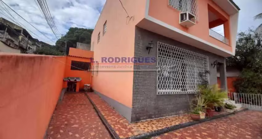 Casa com 4 quartos à venda na Rua Itamarati, Cascadura, Rio de Janeiro