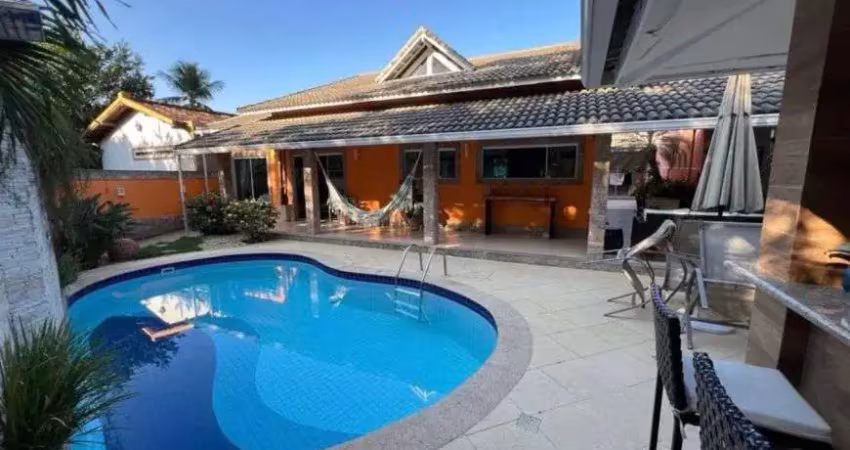 Casa moderna e linear - 4 quartos - piscina e área gourmet