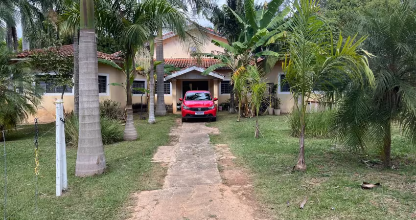 Sitio a venda em itu com abundância de água e área de 11.400 metros