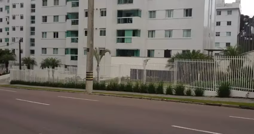 Excelente apartamento pronto para morar com todos os móveis embutidos e outros a negociar.
