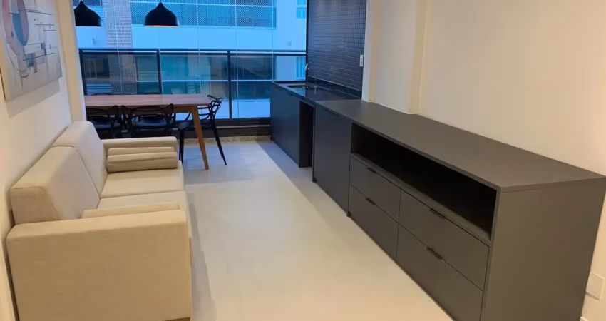 Apartamento em ótima localização no aphaville totalmente mobiliado.