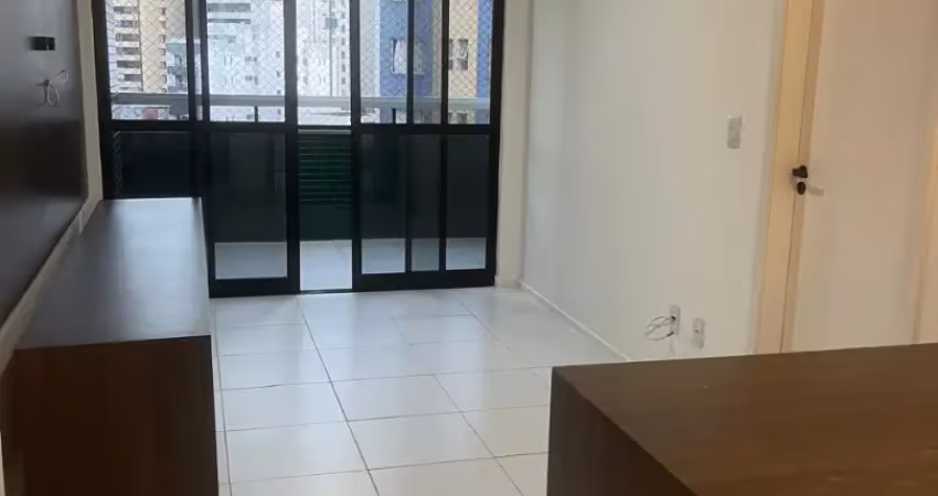Apartamento semi mobiliado em ótima localização na pituba.