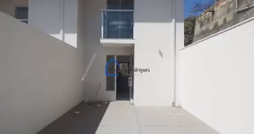 Casa com 3 quartos à venda na Ipê Amarelo, 126, Recanto Verde, Ibirité