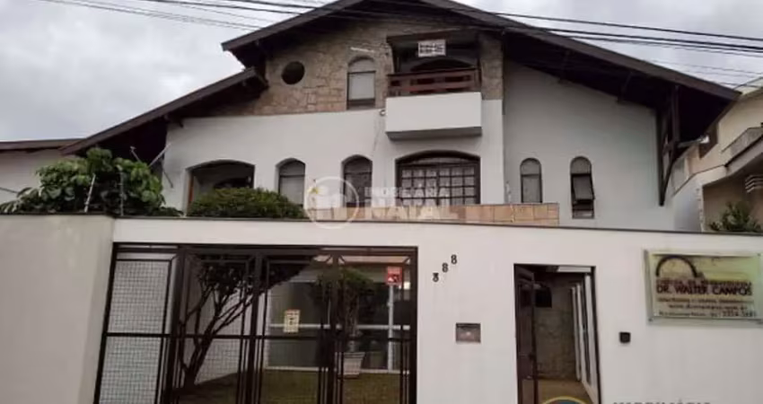 Casa comercial com 4 salas à venda na Rua Alvarenga Peixoto, 388, Lago Parque, Londrina
