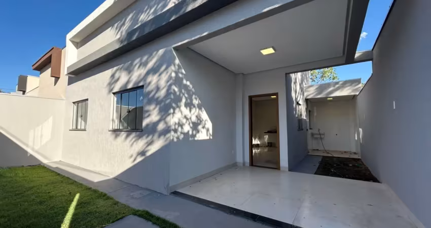 Oportunidade - casa na 1404 sul - 3 quartos (uma suíte) - na laje