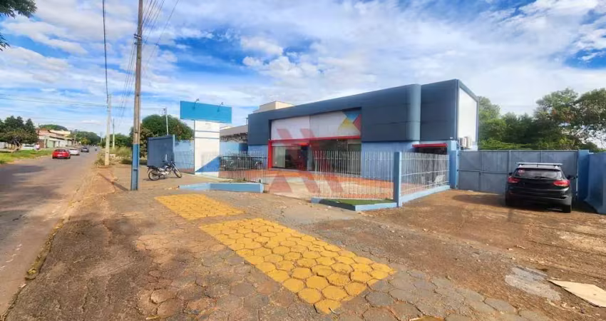 Prédio para alugar na Avenida Berlim, Parque Anhangüera II, Goiânia