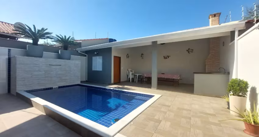 Oportunidade casa lado praia em peruíbe com piscina a venda abaixo do valor de mercado!