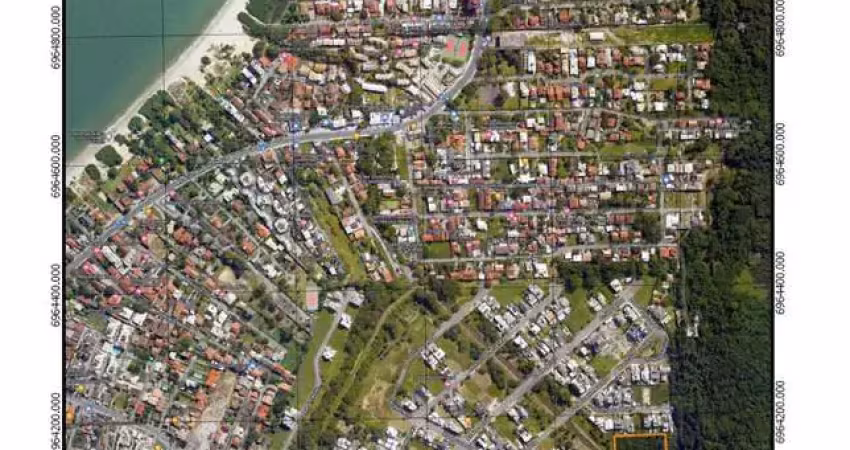 Terreno à venda na Rua Leonel Pereira, 946, Cachoeira do Bom Jesus, Florianópolis