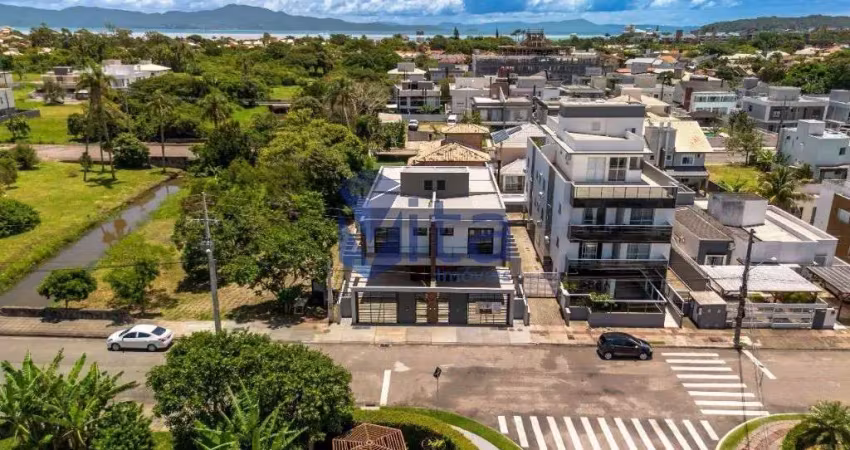 Casa com 3 quartos à venda na Rua da Quaresmeira Roxa, 255, Cachoeira do Bom Jesus, Florianópolis