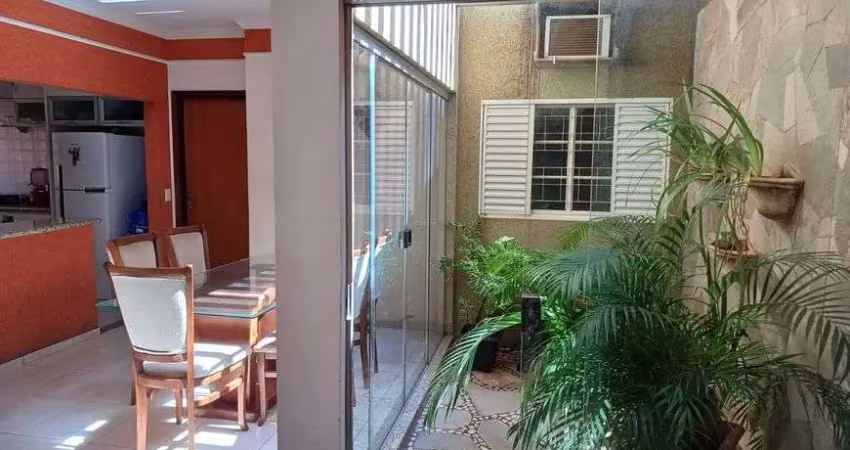 Casa com 3 quartos à venda no Jardim Terra Branca, Bauru 