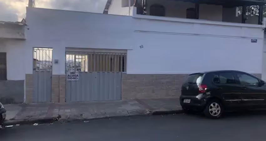 Casa comercial para alugar na Rua Miguel Ângelo, 22, Glória, Belo Horizonte