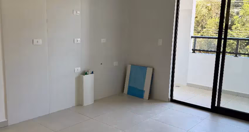 Apartamento no ecoville com dois quartos, sacada com churrasqueira, garagem no residencial up garden