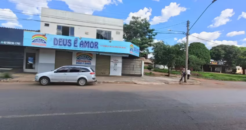 Galpão/sala comercial e 2 apartamentos a venda no setor vera cruz ii