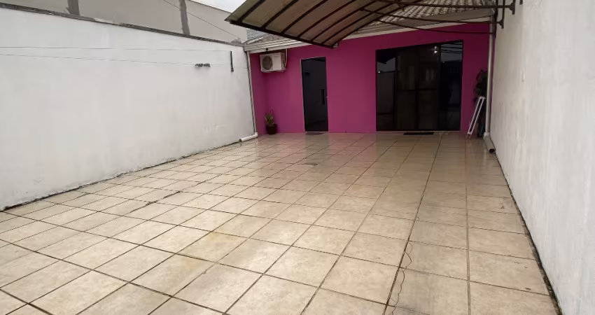 Casa com quintal