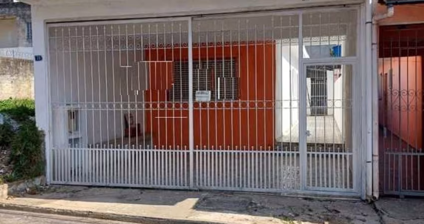 CASA TÉRREA NO JD BANANAL