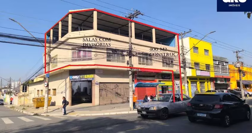 Salão comercial no bom clima  (parte de cima )em frente ao fácil (prefeitura)