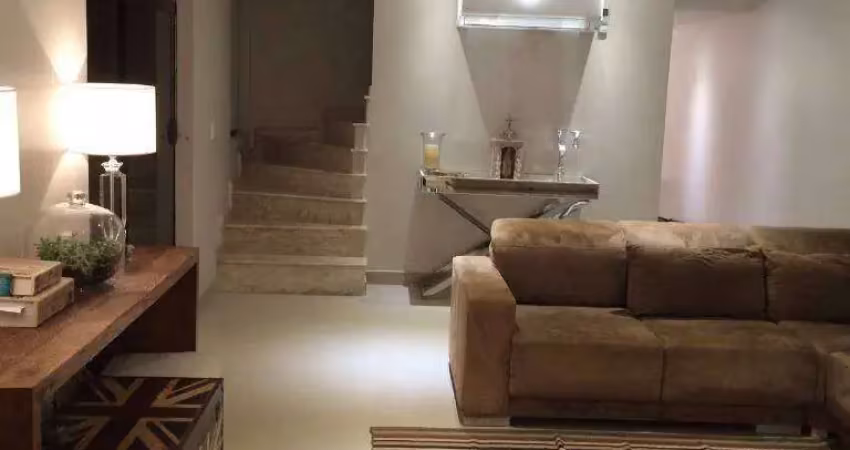 Casa com 3 quartos à venda na Rua Carlos Mauser, Jardim Regina, São Paulo