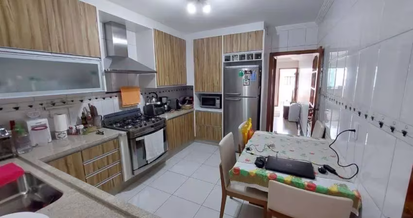 Sobrado muito bonito com duas suítes no jardim são ricardo
