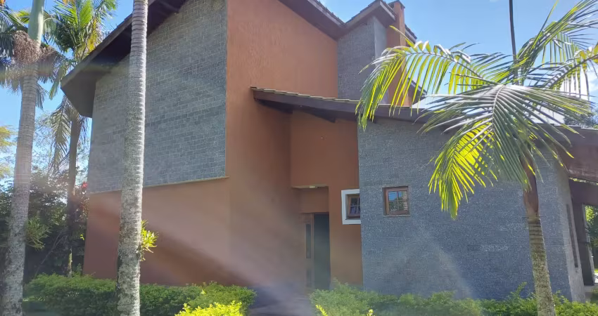 Lindíssima residência alto padrão em cond. fechado - mairiporã - sp - aceita financiamento