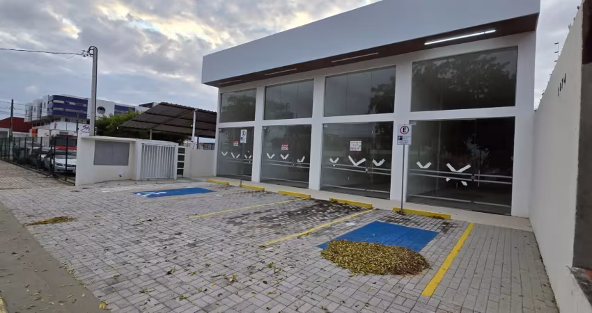 Sala comercial para alugar na Avenida Odilon Gomes de Lima, 1872, Capim Macio, Natal