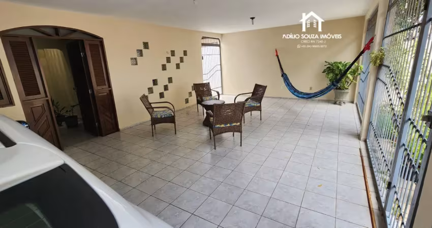 Casa com 3 quartos à venda na Avenida das Alagoas, 2816, Neópolis, Natal