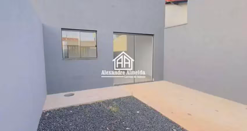 Linda casa  no jardim canaa  com 2/4 um suite na melhor localizaação!
