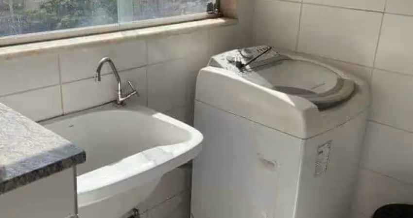 Apartamento com 3 quartos à venda na Rua Araripe, Floresta, Belo Horizonte