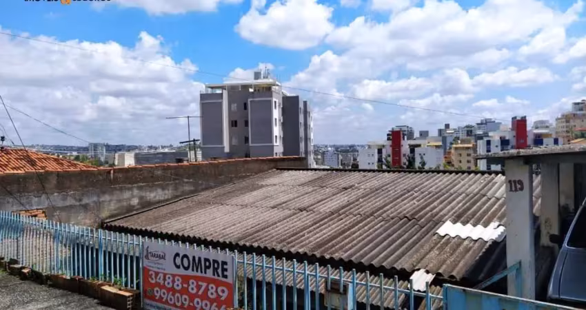 Casa com 3 quartos à venda na Rua Célia, Fernão Dias, Belo Horizonte