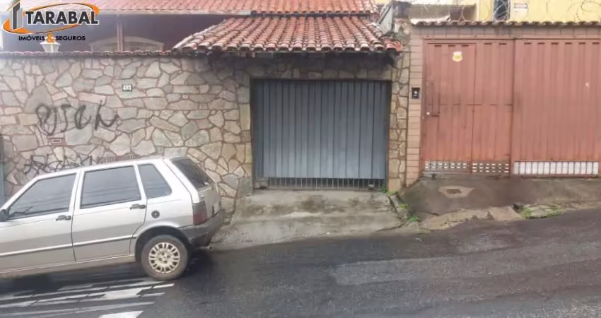 Casa com 3 quartos à venda na Rua Fernando Lobo, Santa Efigênia, Belo Horizonte