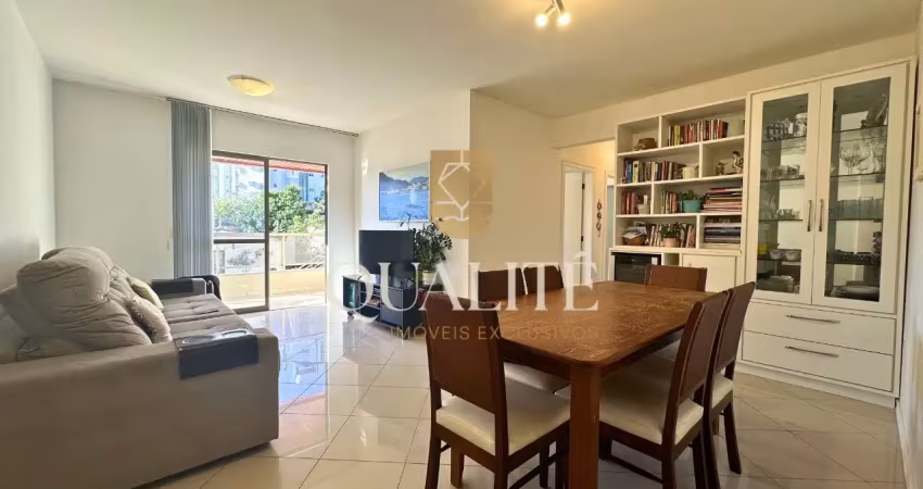 Apartamento 3 dormitórios - 1 suíte - 2 vagas de garagem - semi mobiliado à venda no bairro joão paulo - florianópolis | vista para o mar - r$1.150.000,00