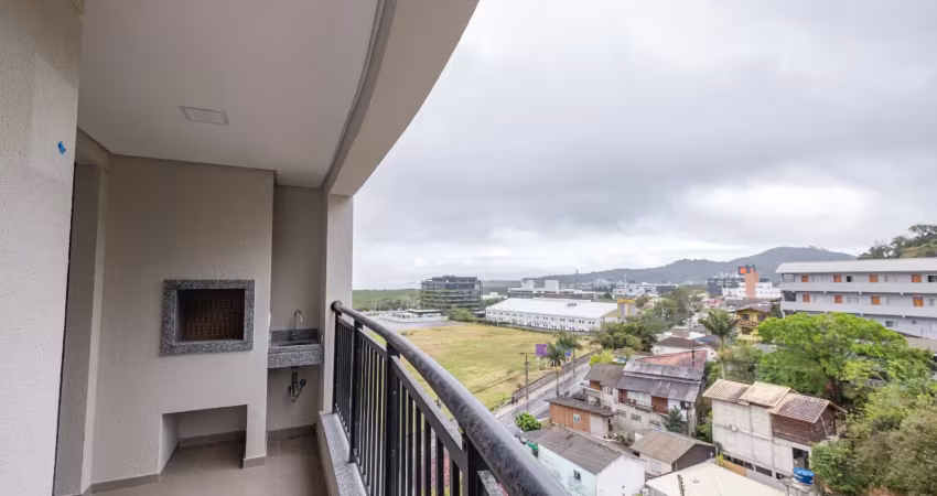 Apartamento área privativa de 74m², com 2 dormitórios sendo 1 suíte, 1 vaga de garagem coberta e hobby box. valor: r$ 899.000,00. bairro saco grande - florianópolis