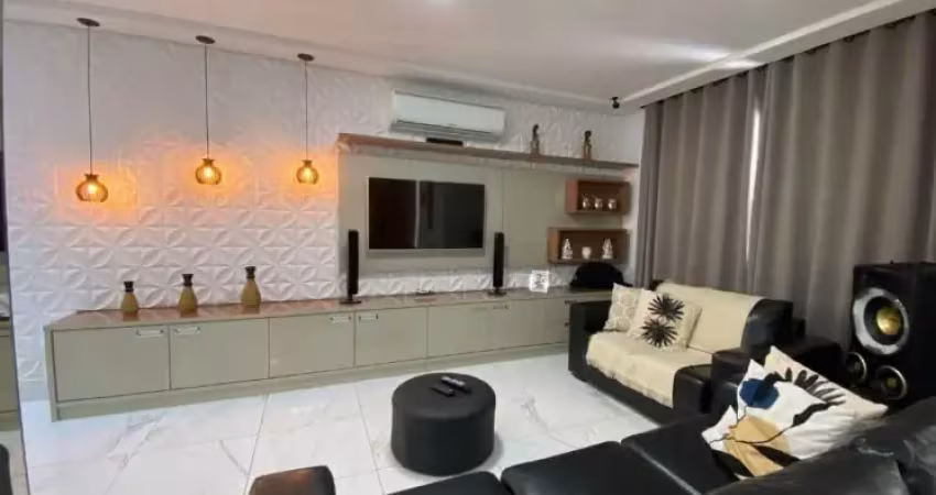 Casa com 3 quartos à venda na Rua Maria Martins de Araújo, 000, Jardim Lima, Franca