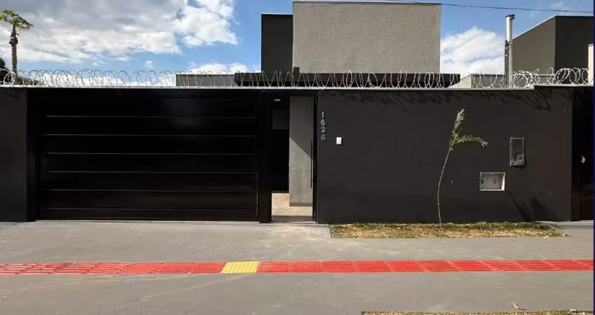 Excelente casa térrea com 2 quartos e 1 suíte no nova lima