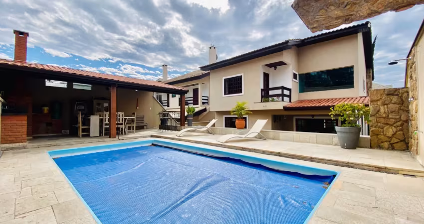 Casa a venda com 4 dormitórios no morada das flores - aldeia da serra!