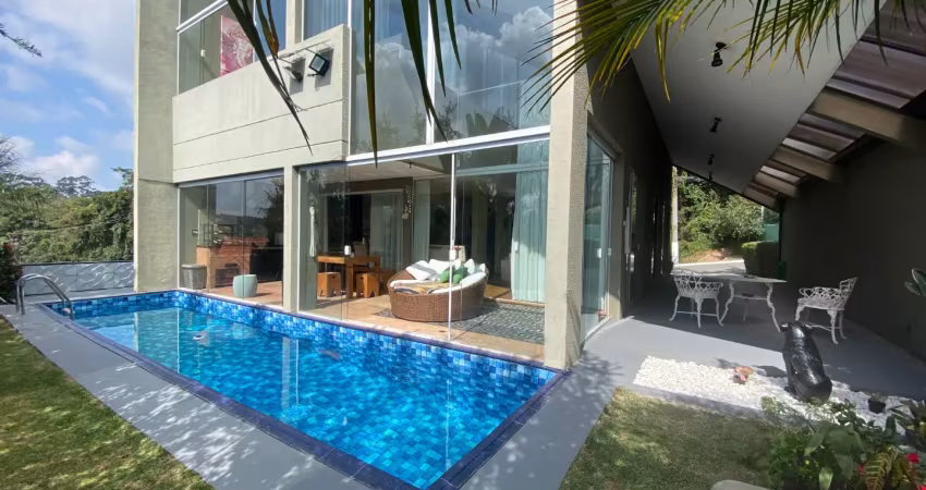 Casa a venda com 3 dormitórios, na morada da aldeia em aldeia da serra/sp