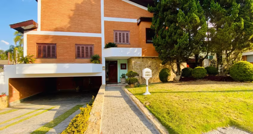Casa a venda com 4 dormitórios, condomínio morada dos pássaros em aldeia da serra/sp