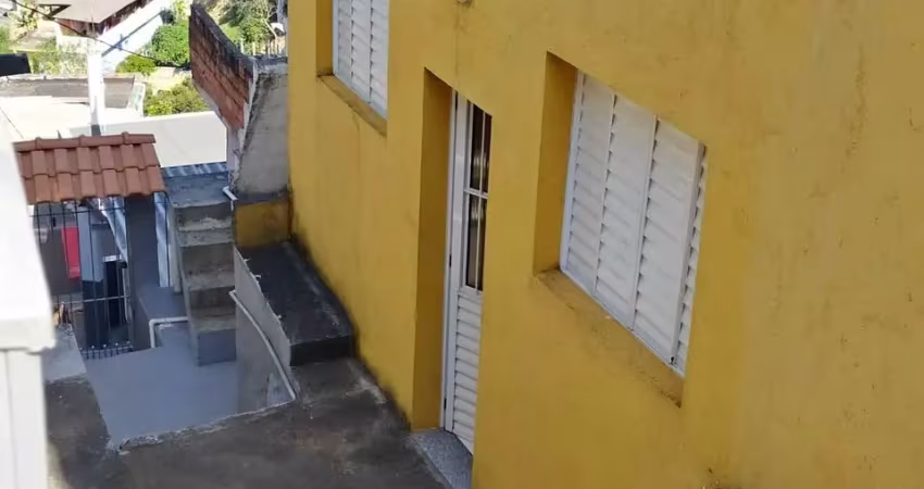 Casa à venda em francisco morato – espaço e tranquilidade por r$ 210.000,00 oportunidade ideal para quem busca uma casa funcional em uma cidade com boa infraestrutura e acesso rápido à capital.