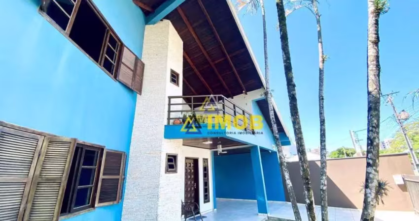 Casa com 8 quartos à venda na Rua Doutor José Mugiatti Sobrinho, 440, Centro, Guaratuba
